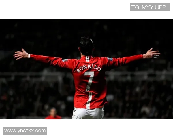 从现在出发追寻足球球星的人生轨迹与荣耀瞬间